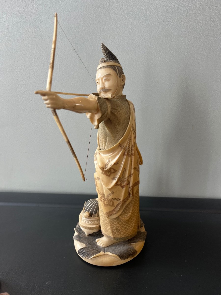 Okimono In Ivory - Samurai Archer - Meiji Period - 19th Century - 25cm-photo-1