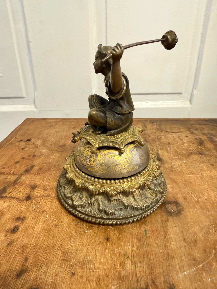 Sonnette De Table / Comptoir En Bronze XIX Modèle Au Chinois -photo-1