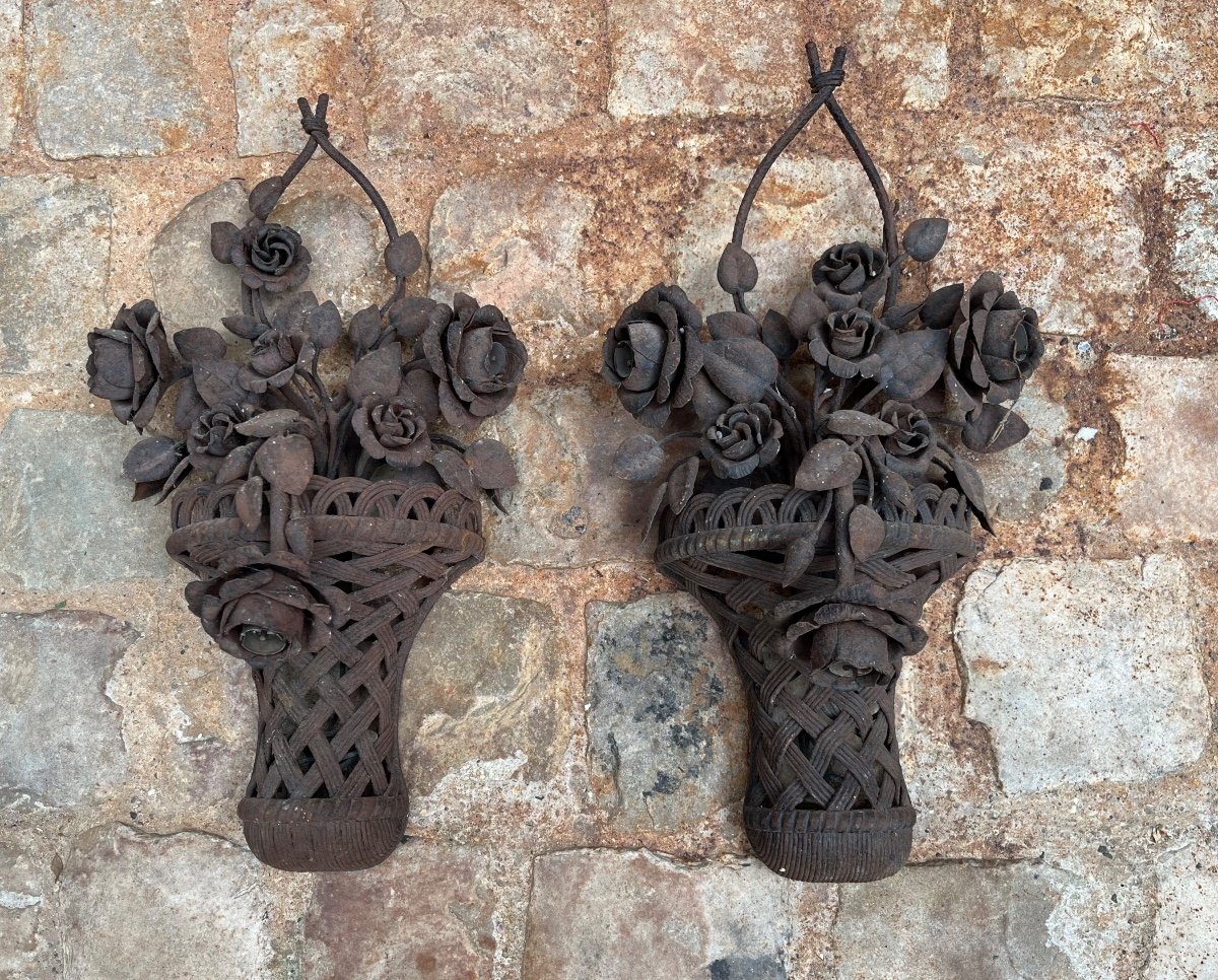 Pair Of Wall Lights In Hammered Iron - Ep Art Deco 1925 Flower Basket
