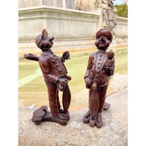 Pair Of Wooden Bottle Holders - Popular Art