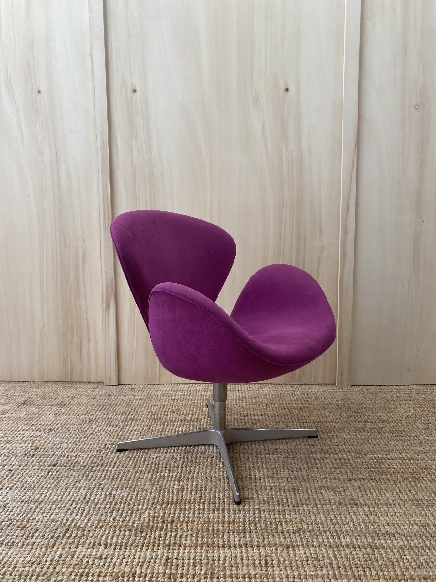 Swan Armchair - Arne Jacobsen-photo-3