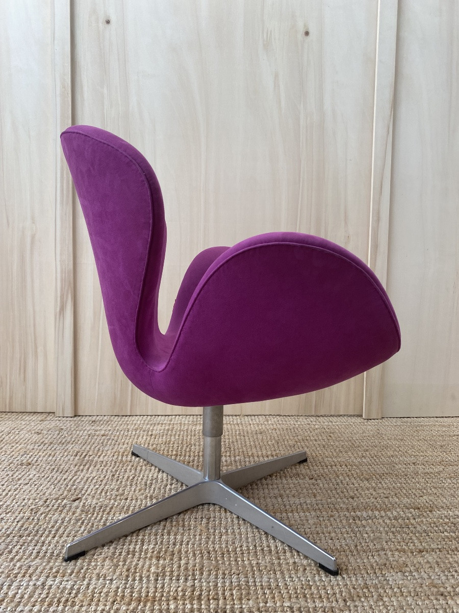 Swan Armchair - Arne Jacobsen-photo-4