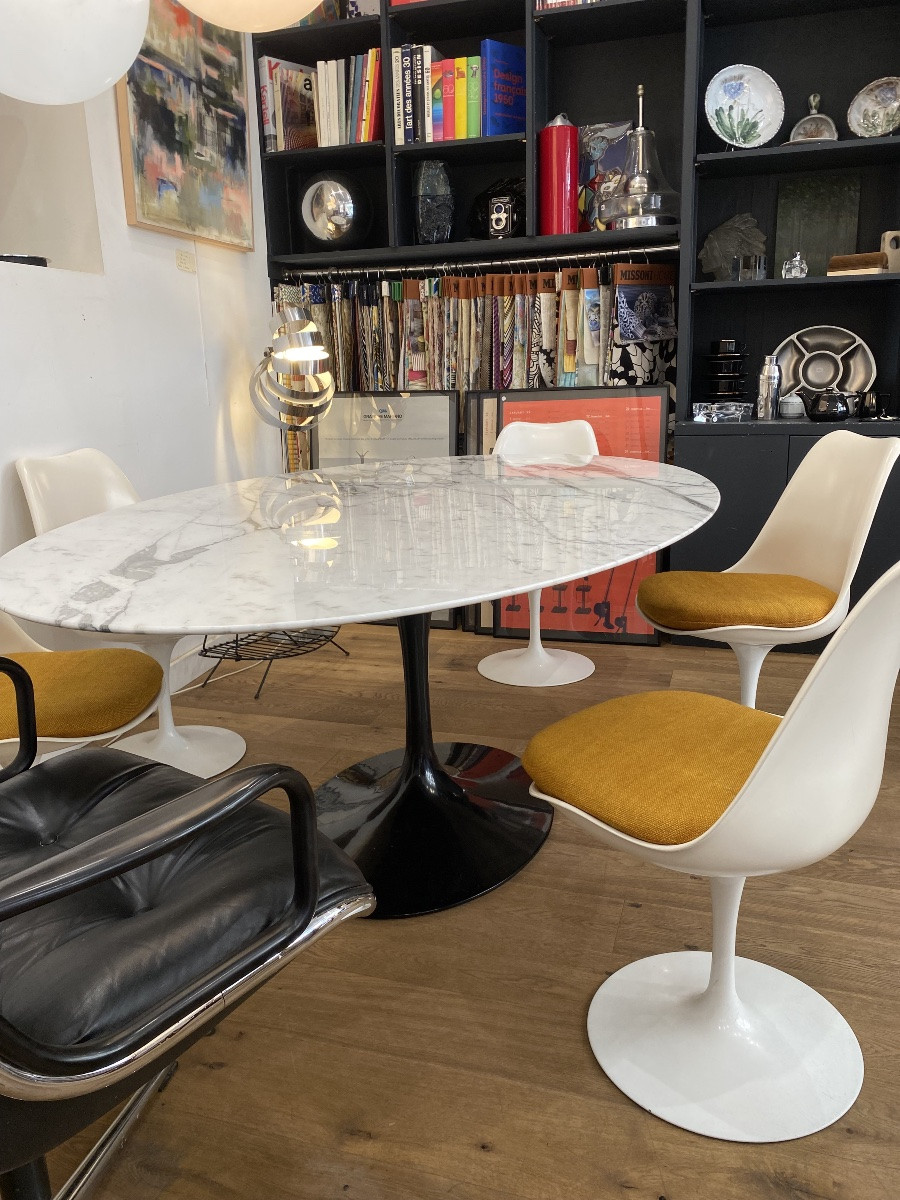 Oval Tulip Table By Eero Saarinen For Knoll International-photo-2