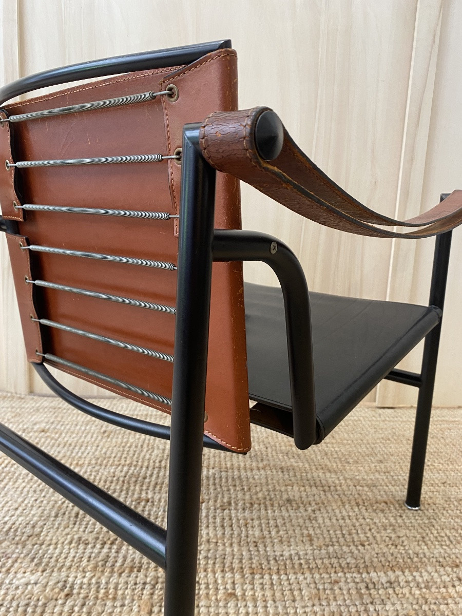 LC1 Fauteuil dossier basculant cuir - Bicolore - Cassina -photo-3