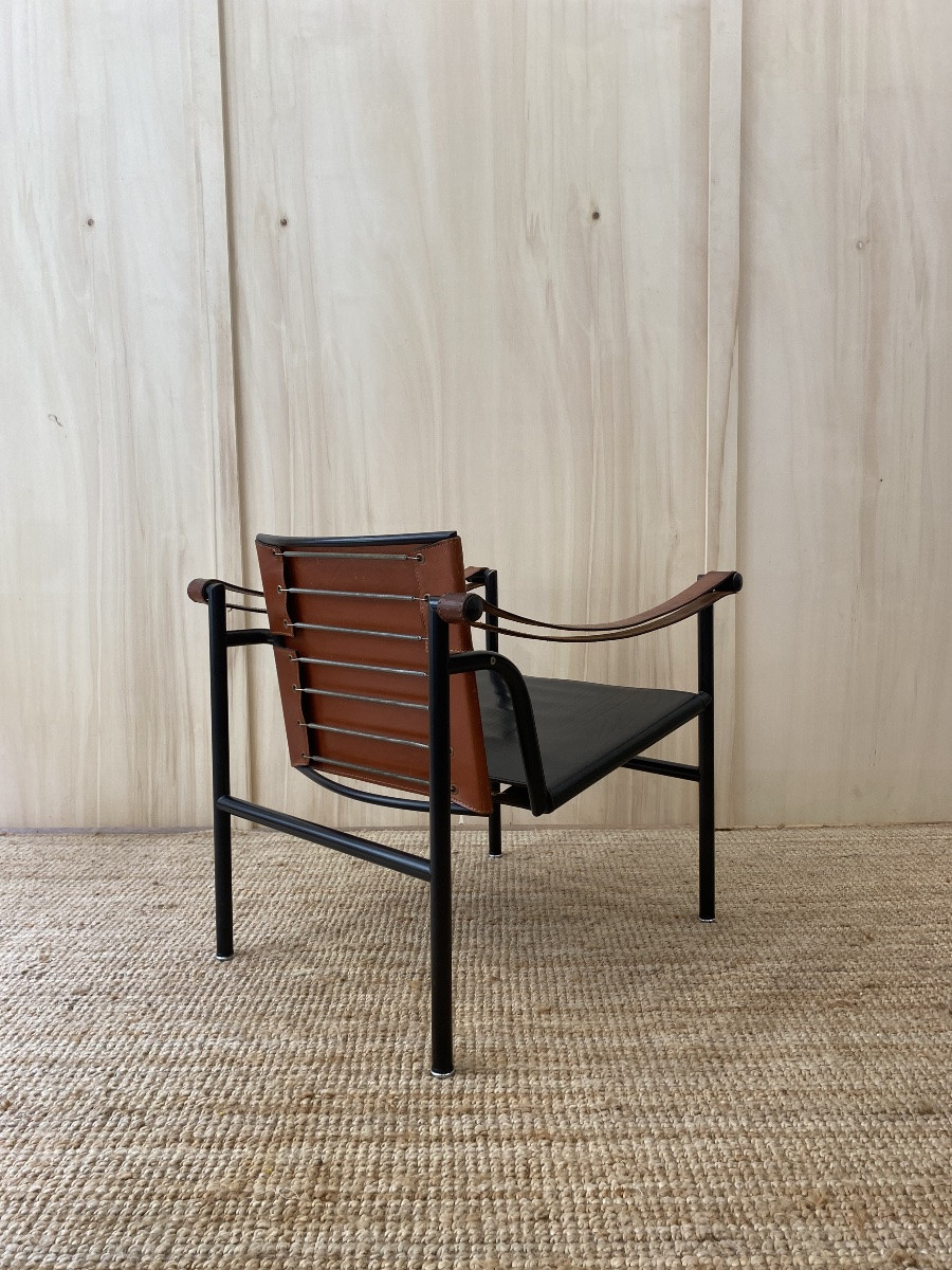 LC1 Fauteuil dossier basculant cuir - Bicolore - Cassina -photo-5