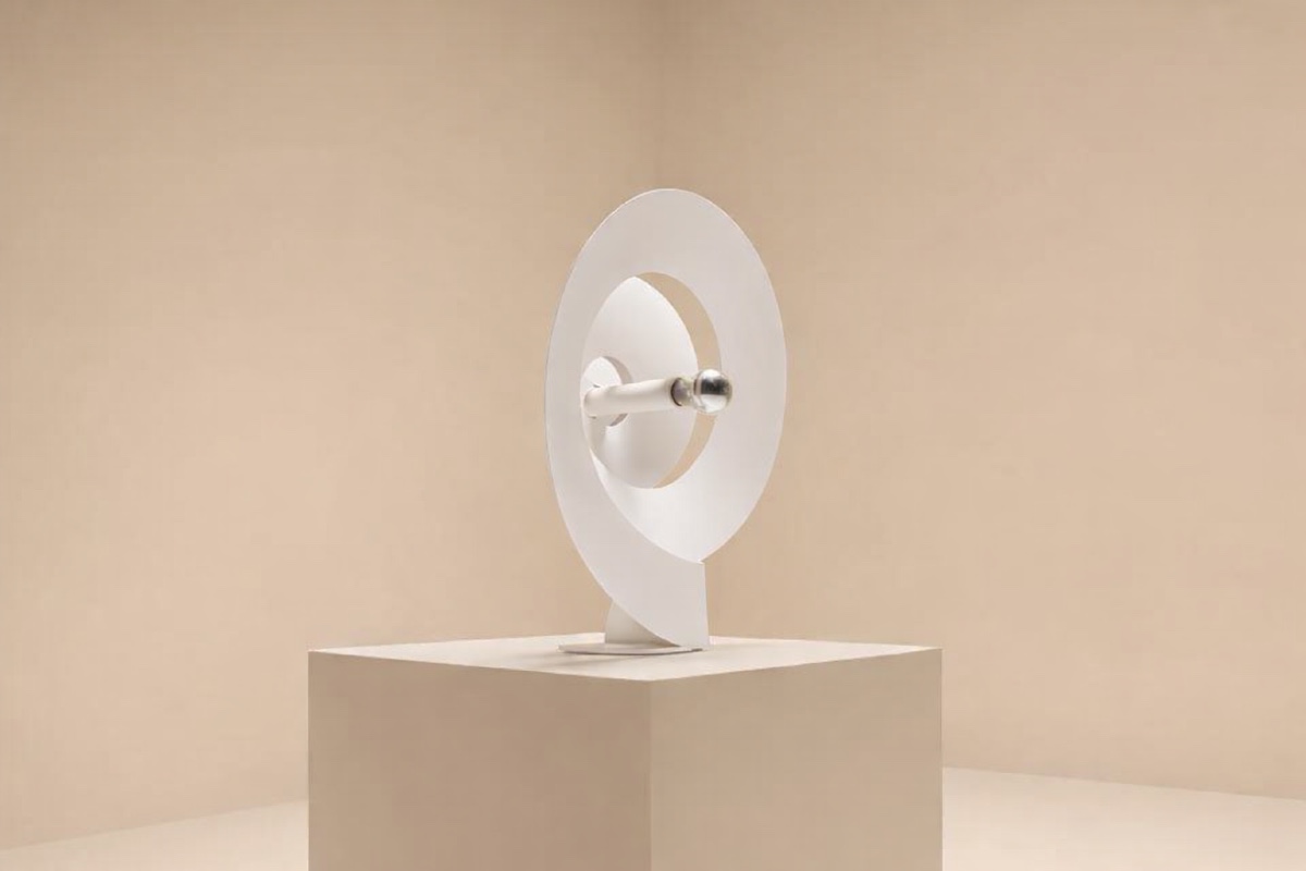 Grande lampe de bureau en spirale rare de Luc Bernard en métal blanc, France 1974-photo-3