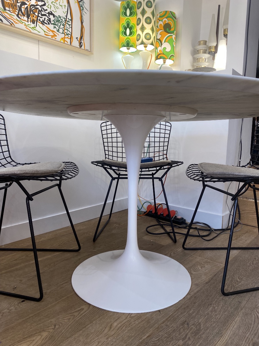 Table ronde Tulip en marbre Calacatta de Eero Saarinen - Ø 120 cm - Knoll - Vintage-photo-5