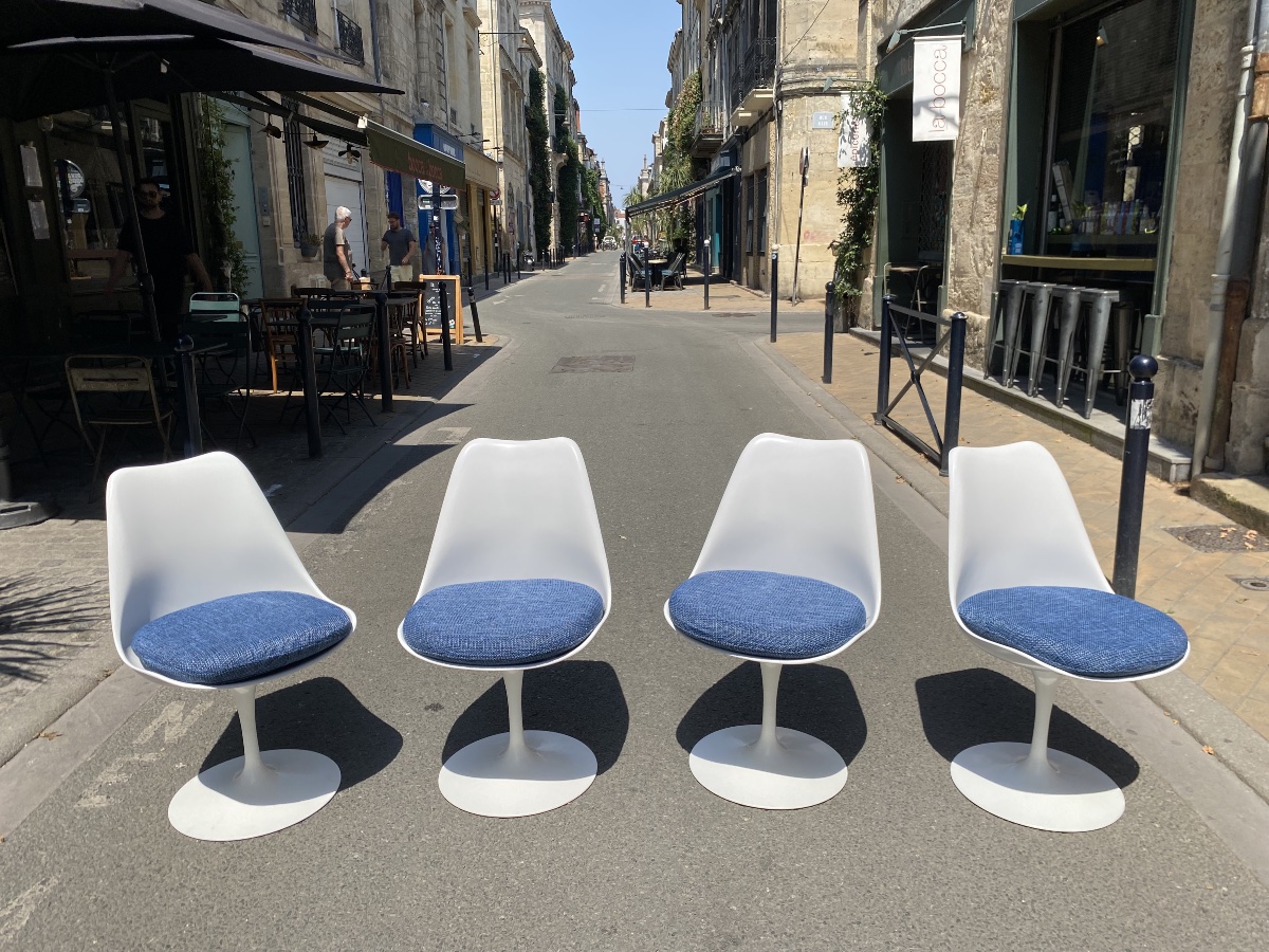 Chaises Tulipes d'Eero Saarinen pour Knoll -photo-2