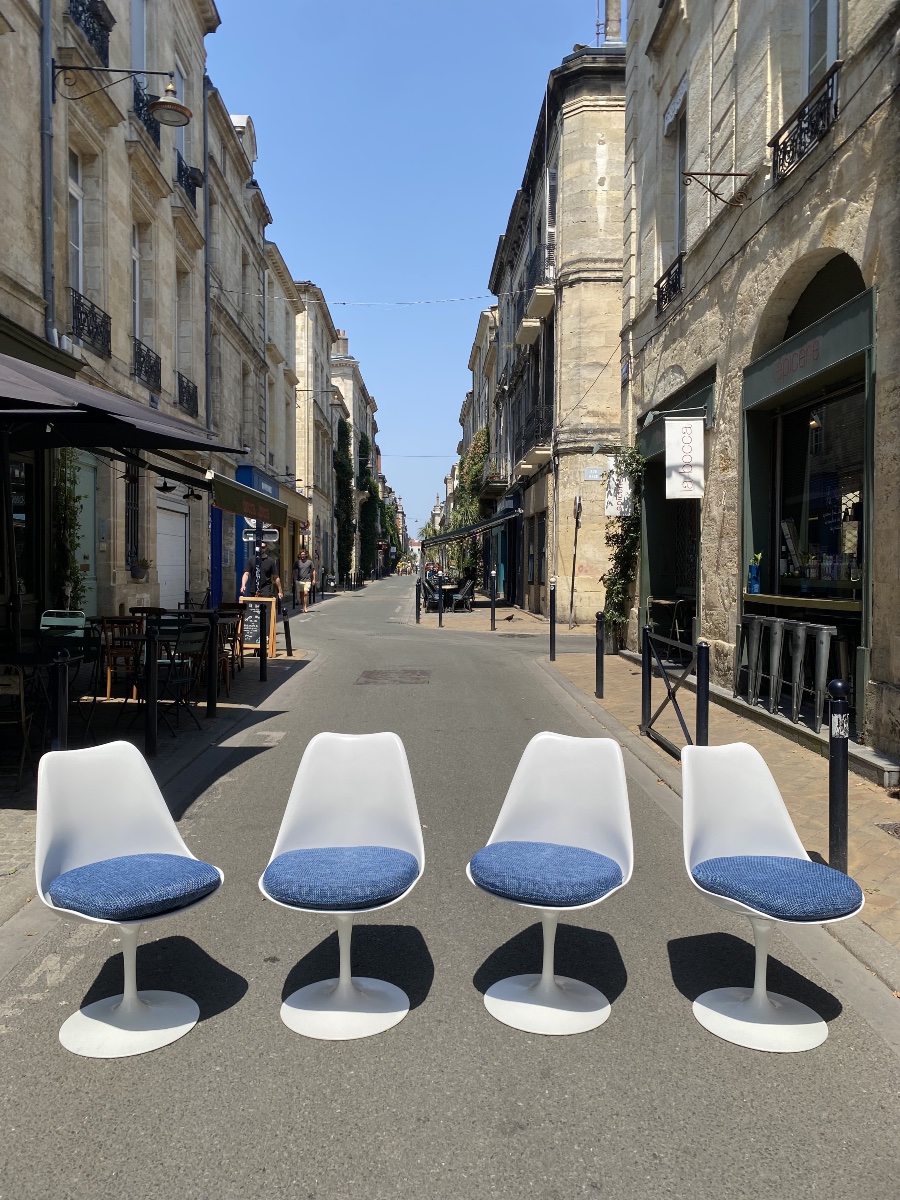 Chaises Tulipes d'Eero Saarinen pour Knoll 