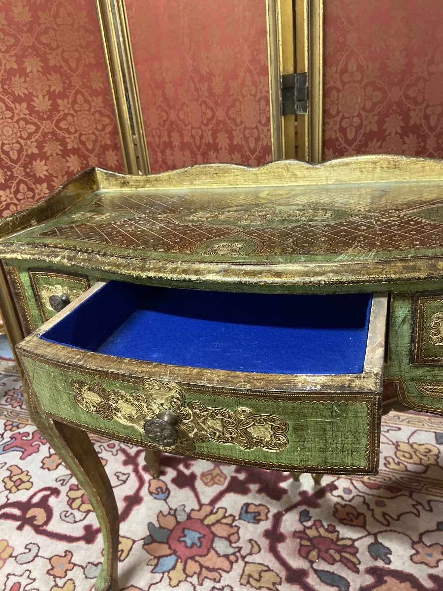 Venetian Console -photo-3