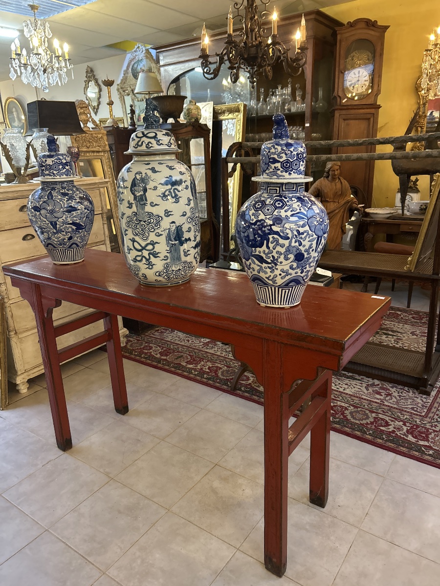 Asian Style Console