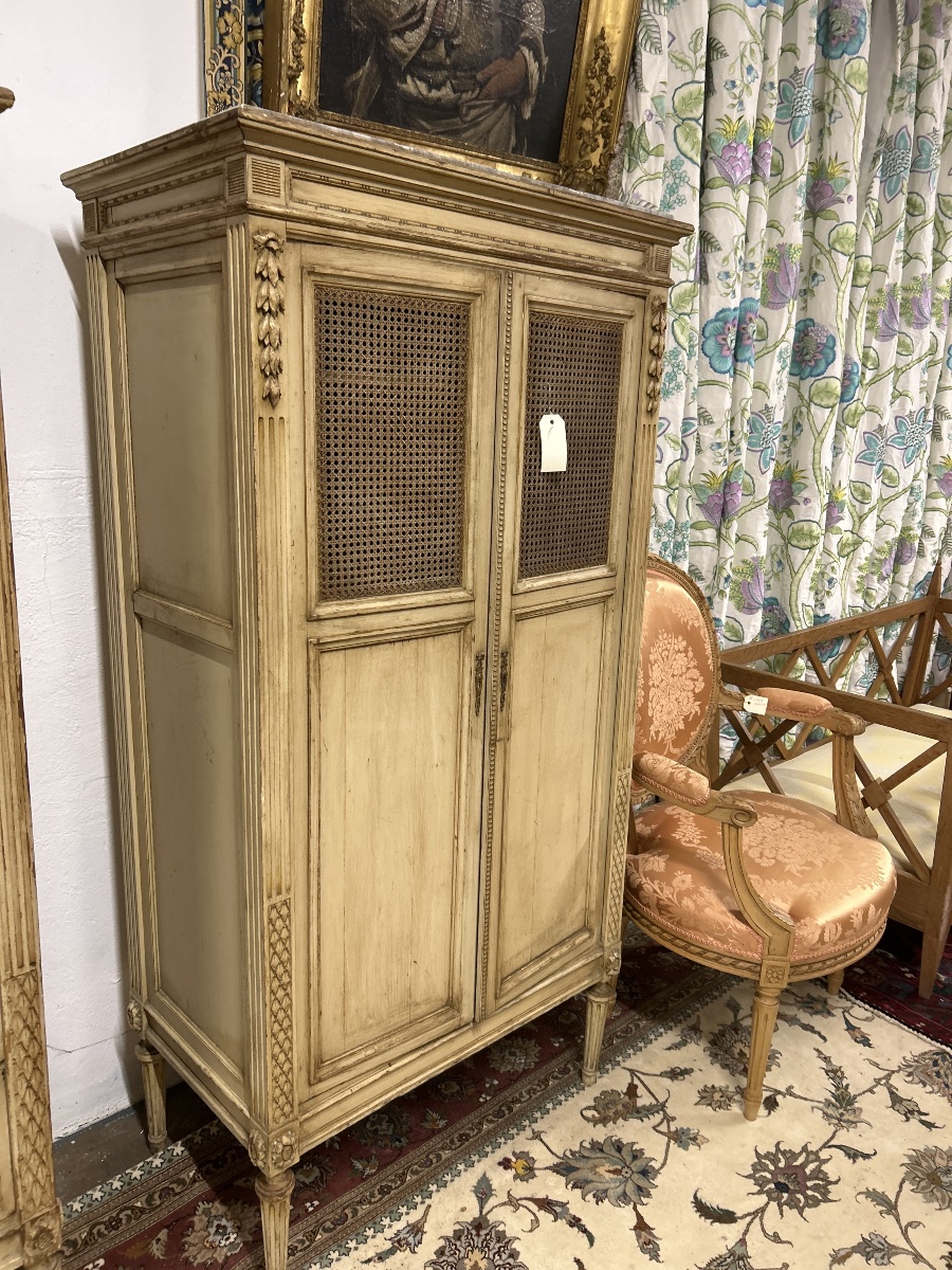 Armoire ancienne de style LXVI-photo-5