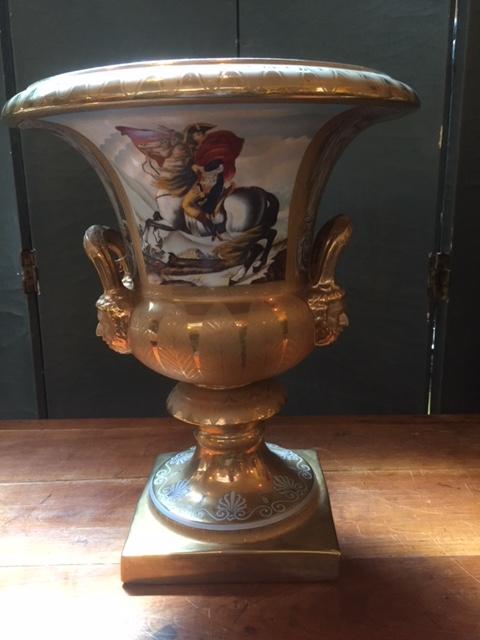 Grand Vase Golden Medicis Porcelain19th