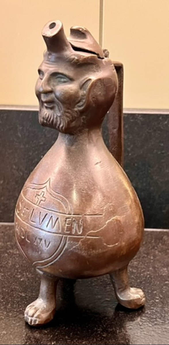 An Anthropomorphic Pitcher, Known As An "aquamanile," In Patinated Bronze, XIXè-photo-1