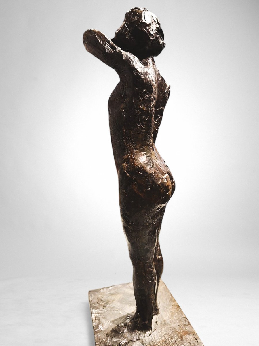 Danseuse Agrafant L’épaulette De Son Corsage – Edgar Degas, Fonte Valsuani, 1998-photo-4