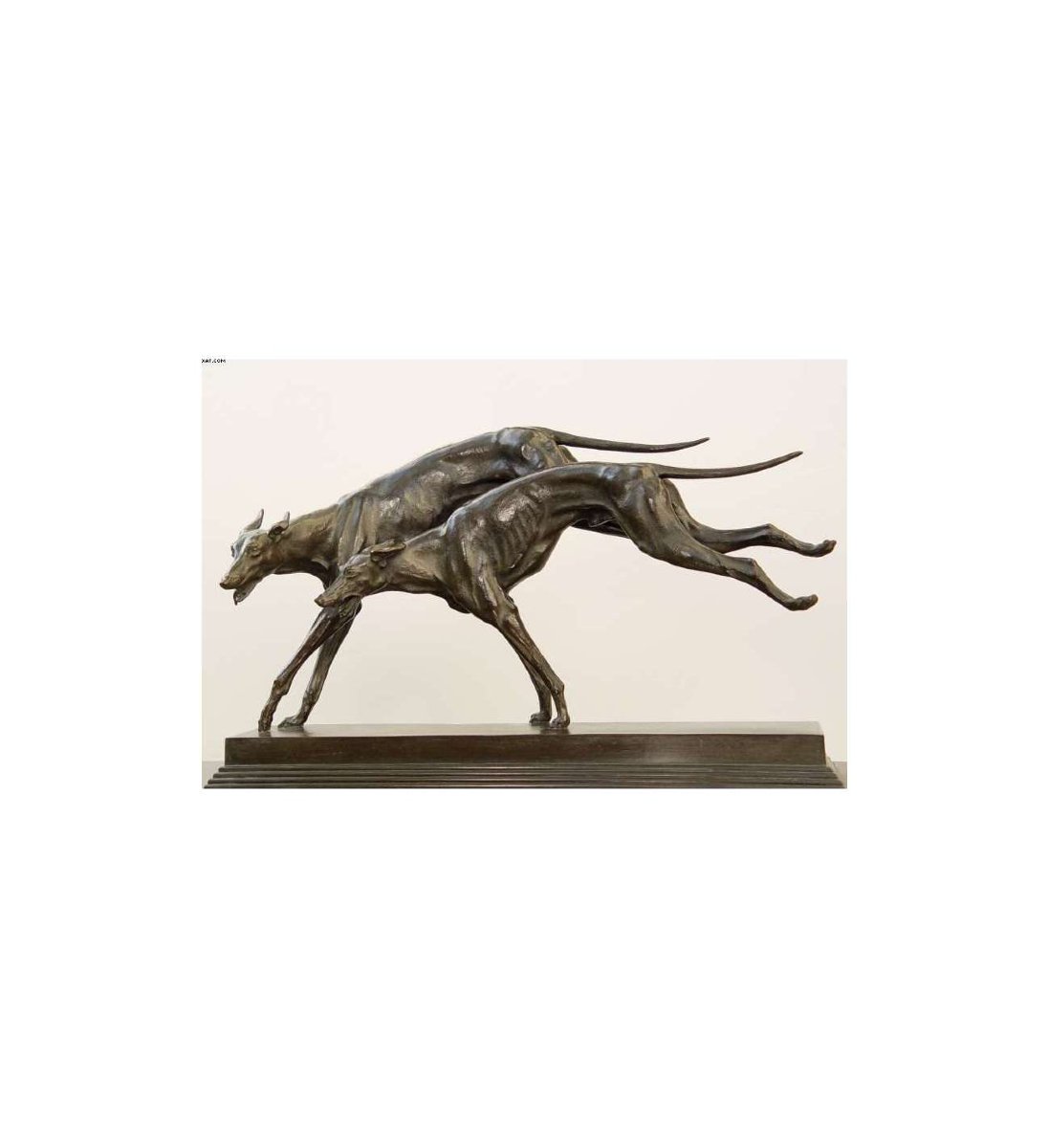 Otto Hofner — (1879-1946)+ Bronze Cast, Racing Greyhounds-photo-2