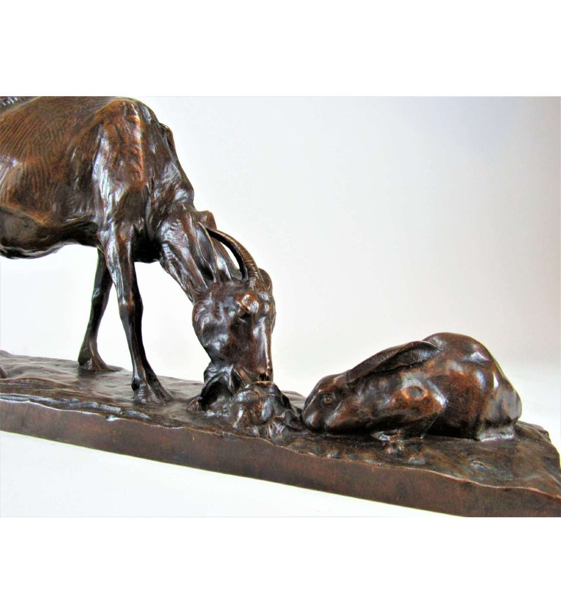 Josuë Dupon — 1864-1935, Bronze + Chèvre et Lapin-photo-1