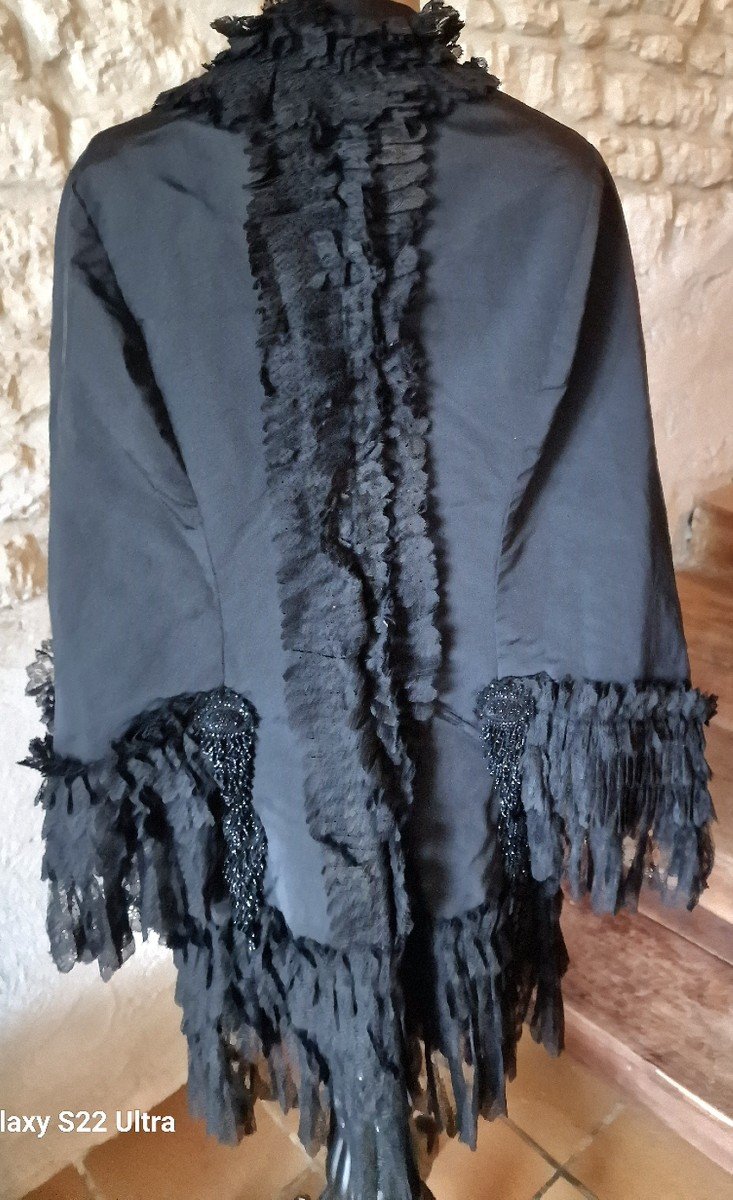 Cape De Soiree Ou Visite - Soie - Dentelle Et Pieces De Jais - 