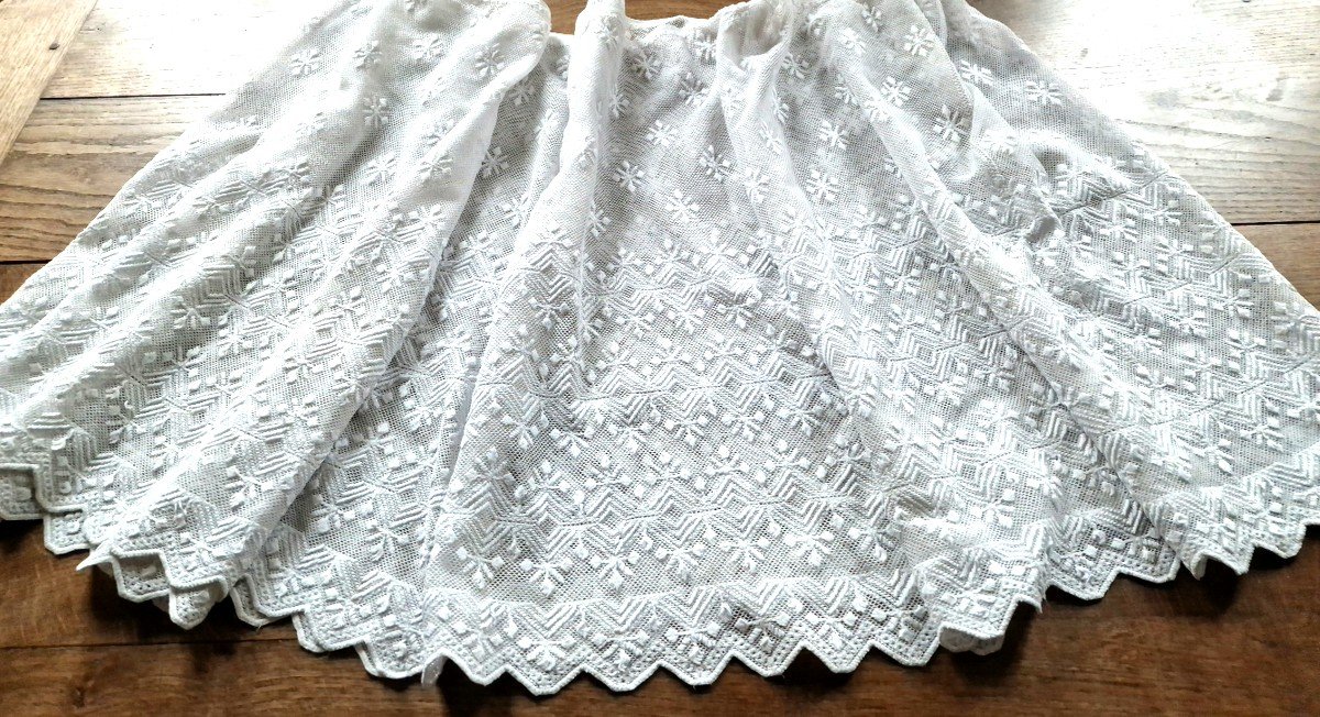 Embroidered Stockings For Catholic Priest's Dawn - White - 19th Century