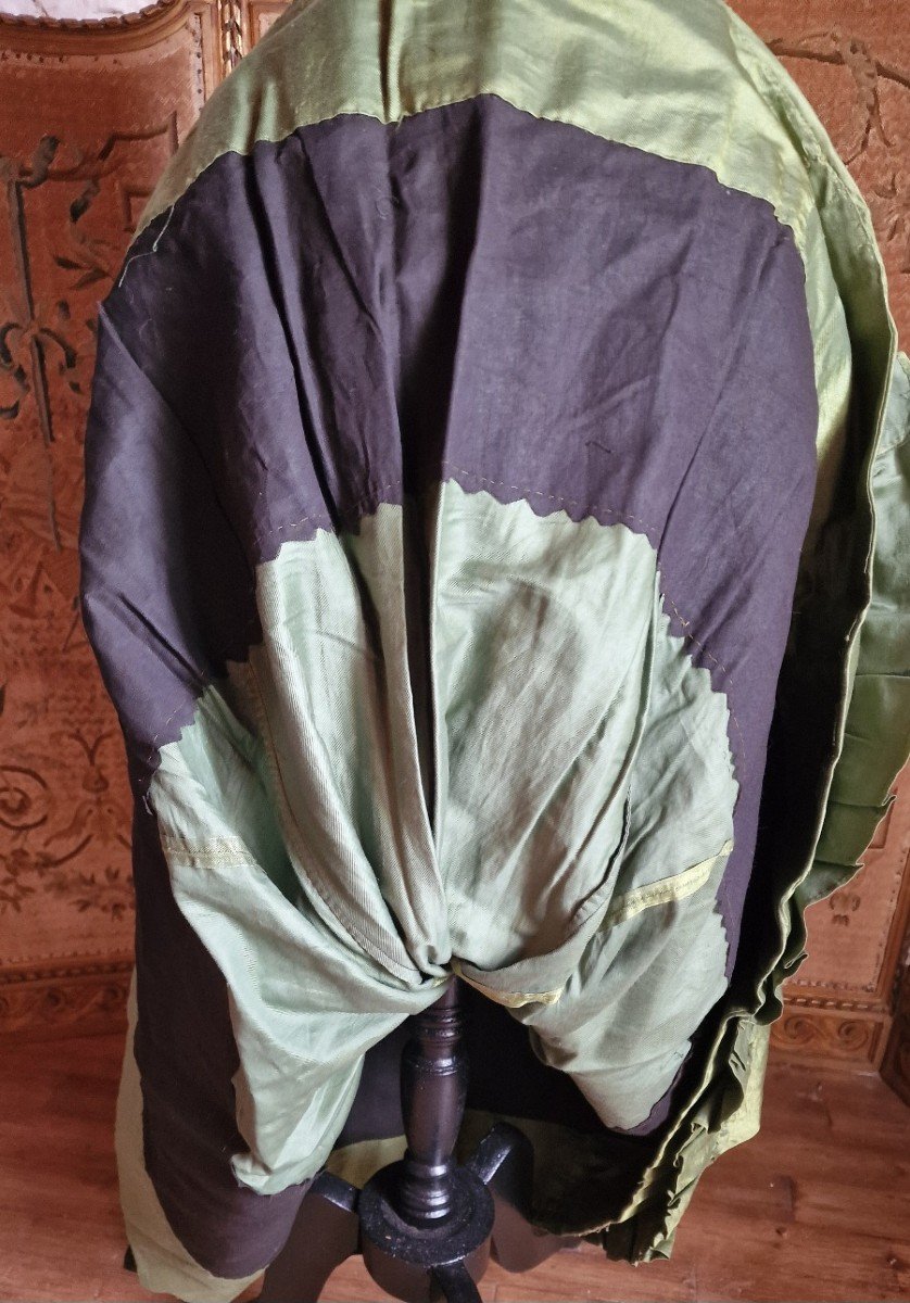 Jupe Debut  XIXème Siecle - Soie Et Satin - Couleur Verte-photo-1