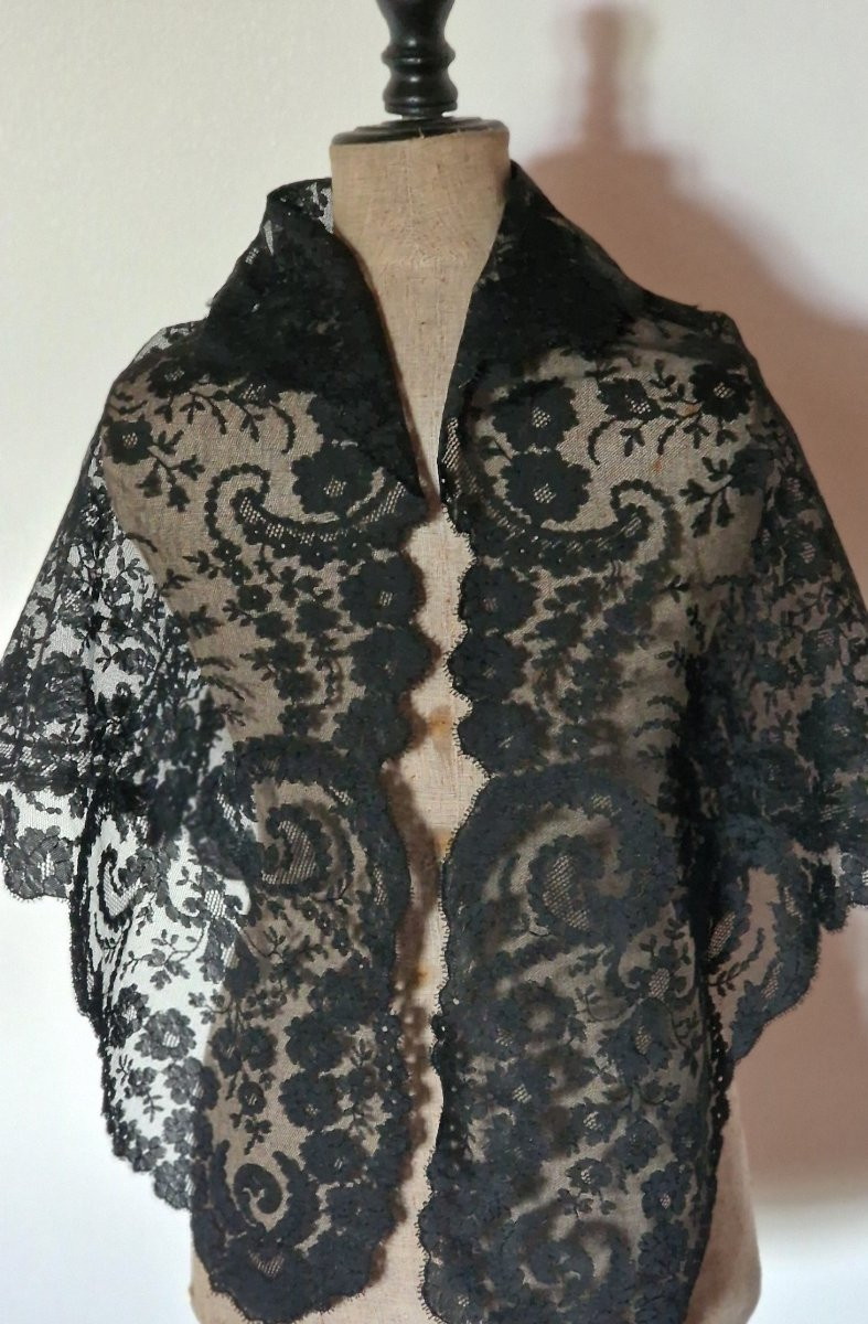 Shawl-shaped Fanchon - Good Dimensions - Normandy Lace - Black 19th Century-photo-2