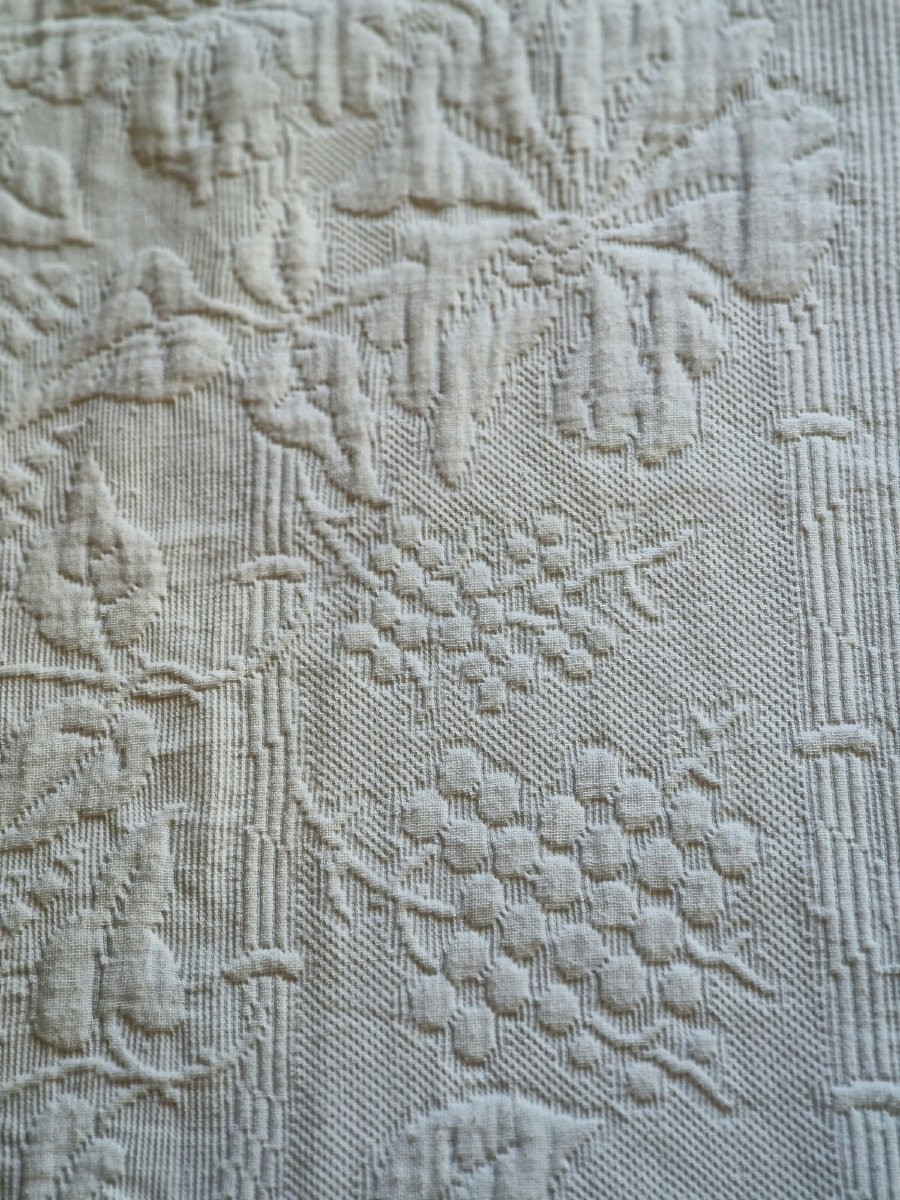 Wedding Blanket - Provence Origin - Beautiful Relief - White-photo-2