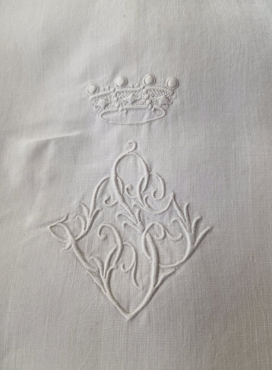 DRAP EN FIL - ENTRE DEUX DENTELLE DE MILAN - XXème - MONOGRAMME SOUS COURONNE - 250 cm de LARGE-photo-2
