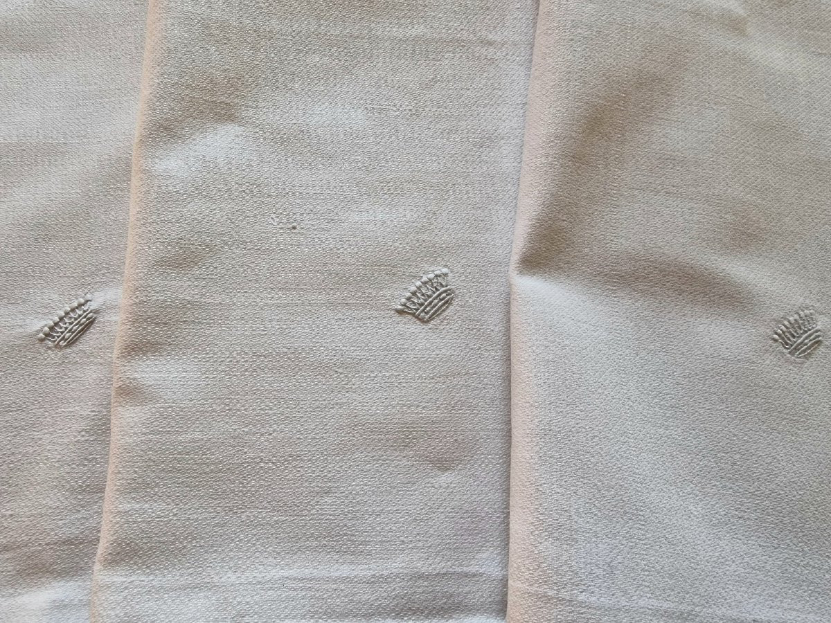 Set Of Three Tea Towels/hand Towels With Count's Crown - Large Size-photo-2
