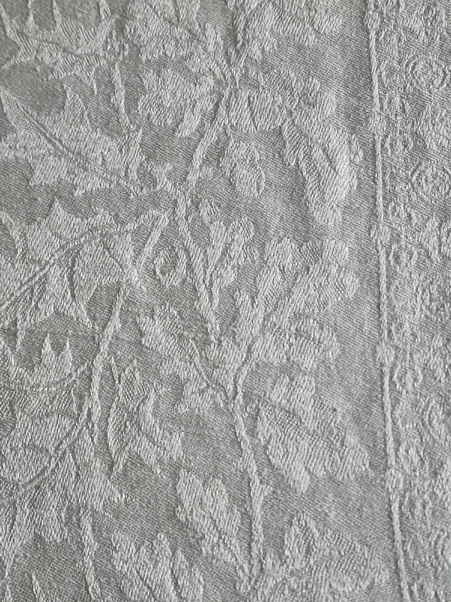 Napp In White Damasse - XIXth C. - Almost Square - Two -photo-2