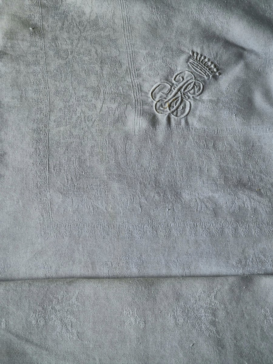 Napp In White Damasse - XIXth C. - Almost Square - Two -photo-3