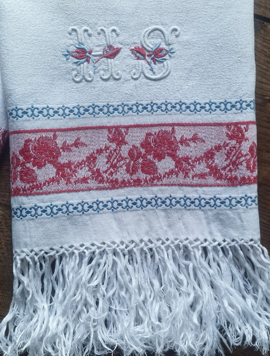 Jacquard Towel + Matching Guest Towel - Red And Blue-photo-2