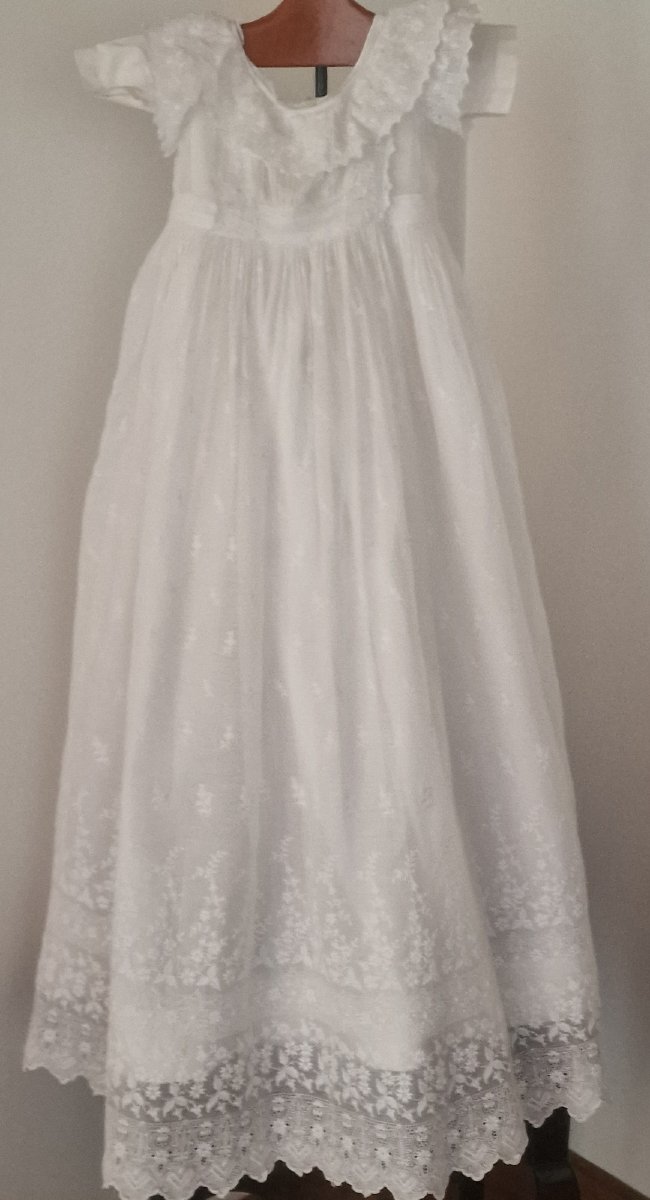 ROBE DE BAPTEME - LINON REBRODE - ENCOLURE BATEAU - FIN XIXème -BLANCHE