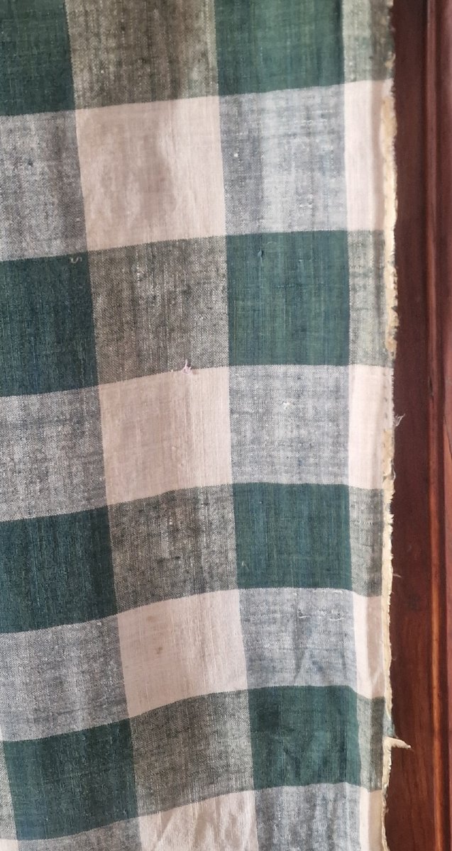 DEUX PENTES -TOILE A CARREAUX VERTS, BLEUS ET ECRUS - PREMIER TIERS DU XXème SIECLE-photo-3