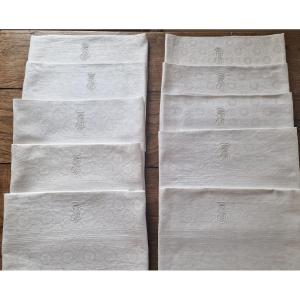 Set Of 10 Table Napkins - Monogram "be" - County Crown (no. 1)