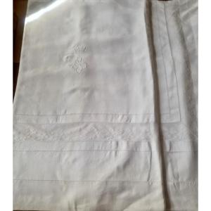 DRAP EN FIL - ENTRE DEUX DENTELLE DE MILAN - XXème - MONOGRAMME SOUS COURONNE - 250 cm de LARGE