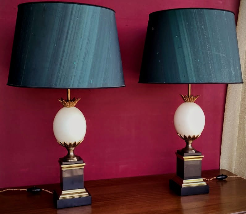 Paire  de  Lampes  Oeuf   D'autruche   de  la  Maison  Charles 