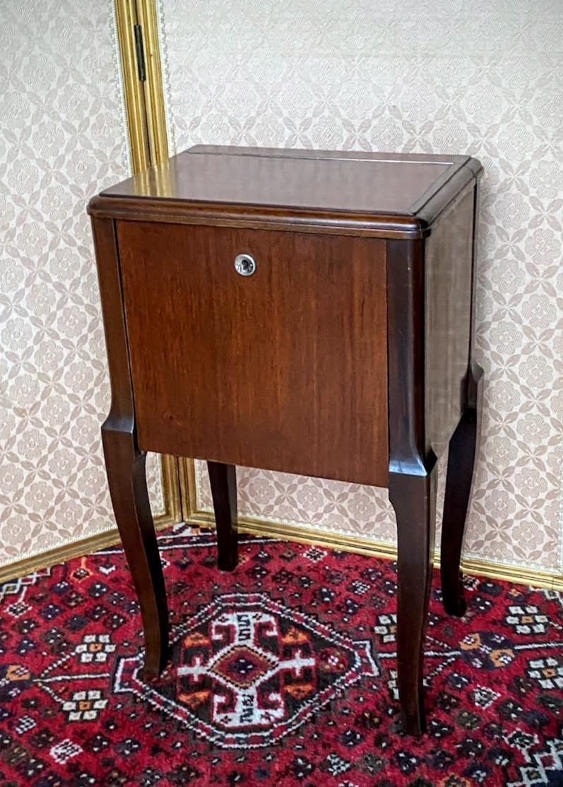 Small Living Room Bar Cabinet -photo-3