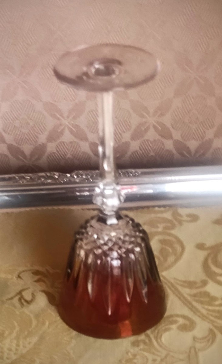 Suite  de  Dix  Verres  à  Vin  de  Couleur -photo-1