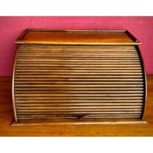 Curtain-style Mail Organizer