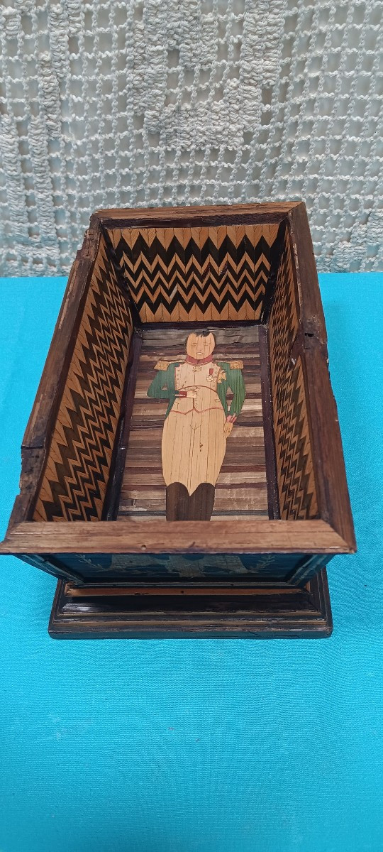 Tombeau Napoleon En Marquetterie De Paille