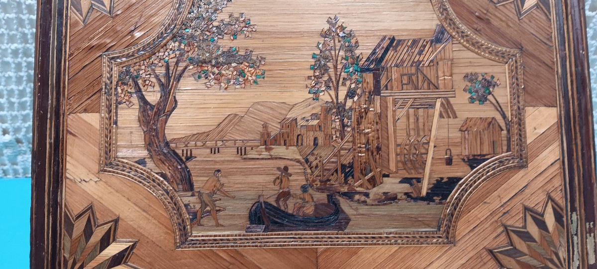 19th Century Straw Marquetry Sewing Box-photo-2