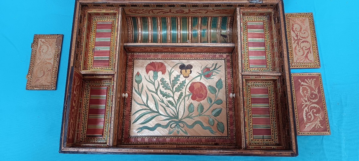 19th Century Straw Marquetry Sewing Box-photo-4