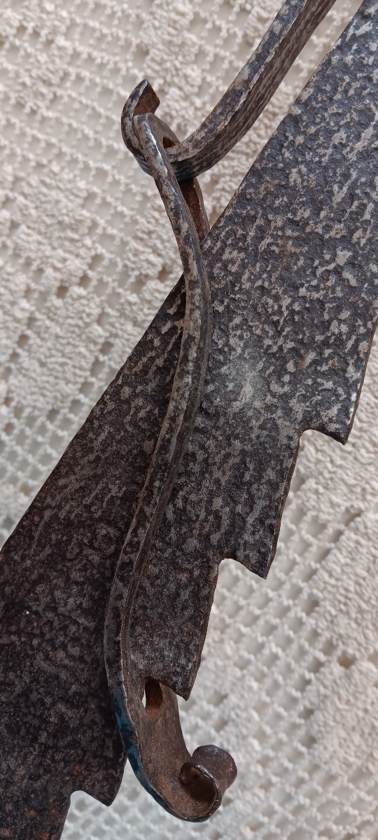 Triple Hook Wrought Iron Rack - 17th Century -photo-6