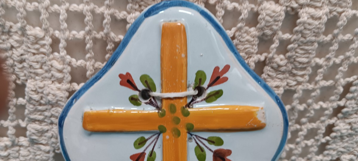 Holy Water Font From The Islettes Faience-photo-3