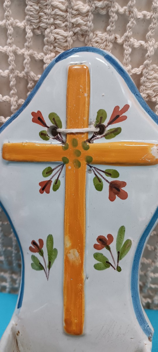 Holy Water Font From The Islettes Faience-photo-1
