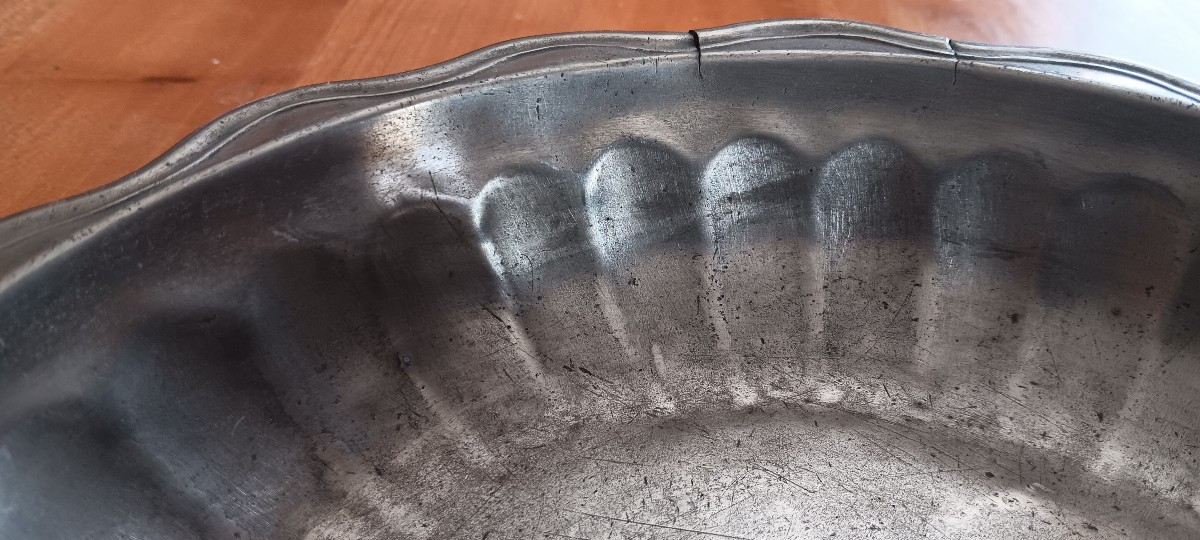 18th Century Pewter Hollow Dish From Mulhouse-photo-1