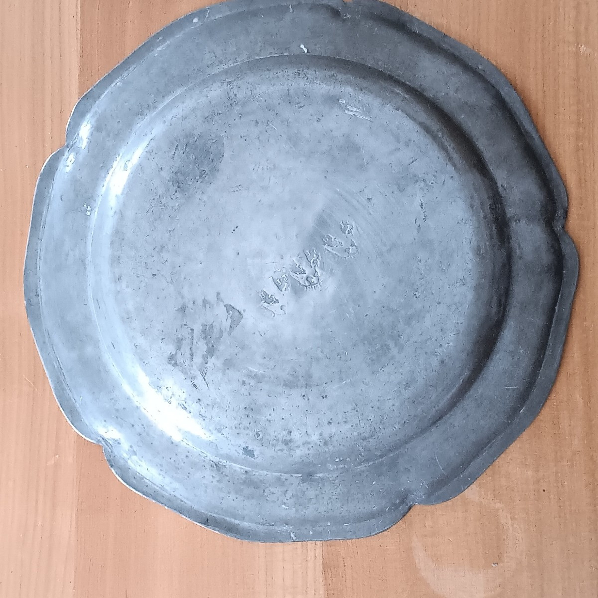 18th Century Pewter Plate-photo-2