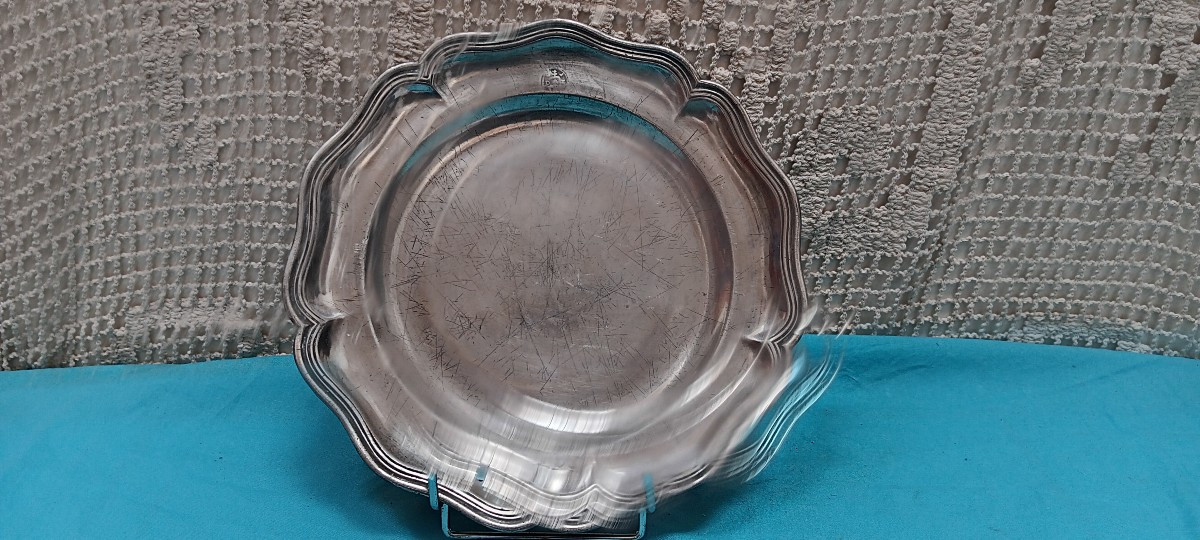 Assiette en étain Lorraine XVIII siècle