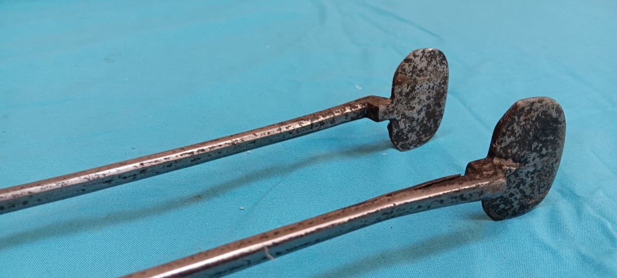 Wrought Iron Fire Tongs - 19th Century-photo-1