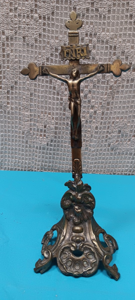 Crucifix d'église / d'autel en bronze - XVIII siècle